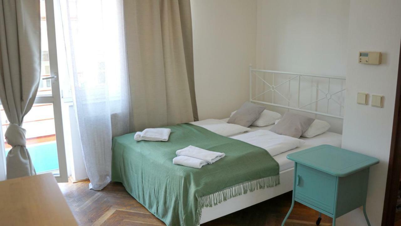 Funci Dancing 6 Apartment Prag Exterior foto