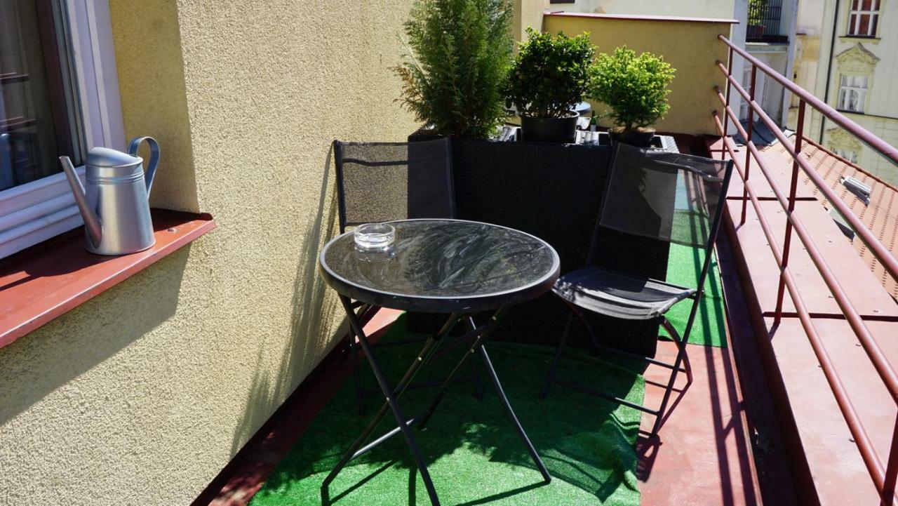 Funci Dancing 6 Apartment Prag Exterior foto