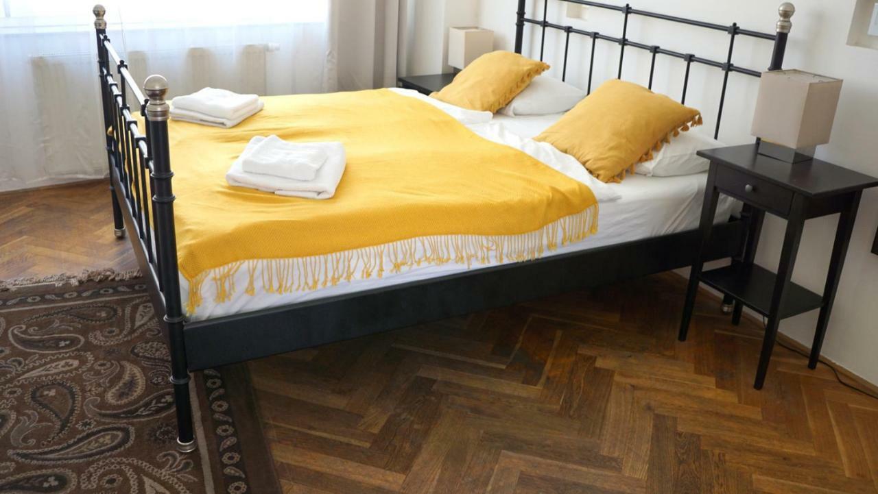 Funci Dancing 6 Apartment Prag Exterior foto